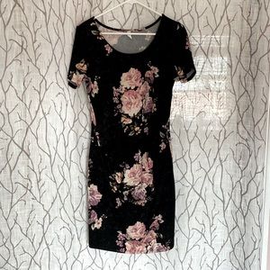 Women’s Pinkblush Maternity Dress - Medium